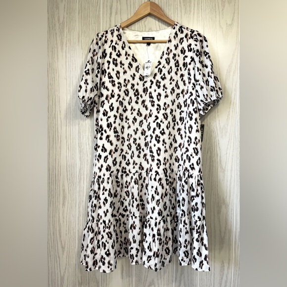 EXPRESS Medium Pink Black Animal Print Ruffle Dress NWT - Picture 1 of 4